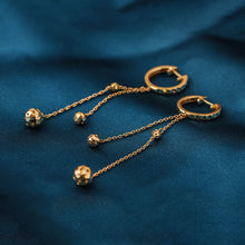 18K Gold Earring