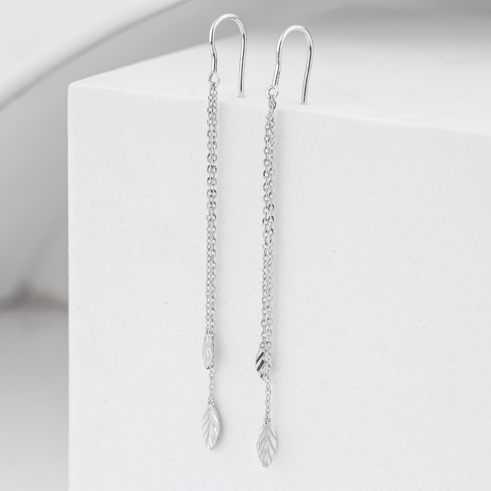 18K Gold Earring