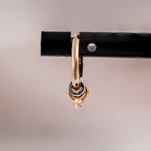 18K Gold Earring