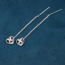 18K Gold Earring
