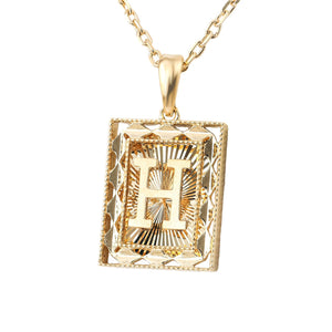 18K Gold Pendant P10684
