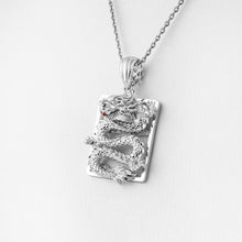 18K Gold Pendant P11126
