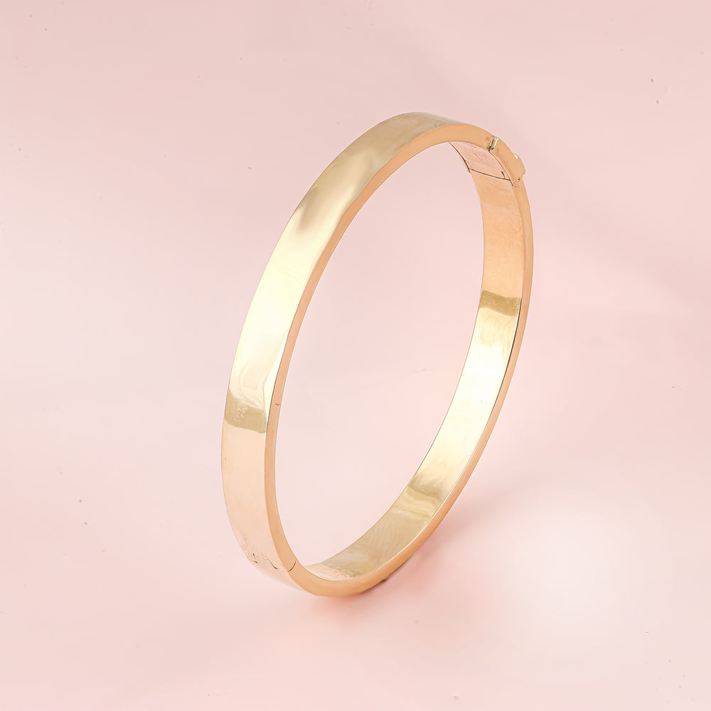 18K Gold Bangle G10340