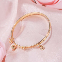 18K Gold Bangle G10420