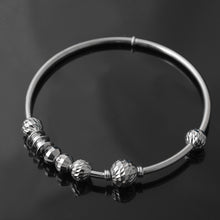 18K Gold Bangle G10435