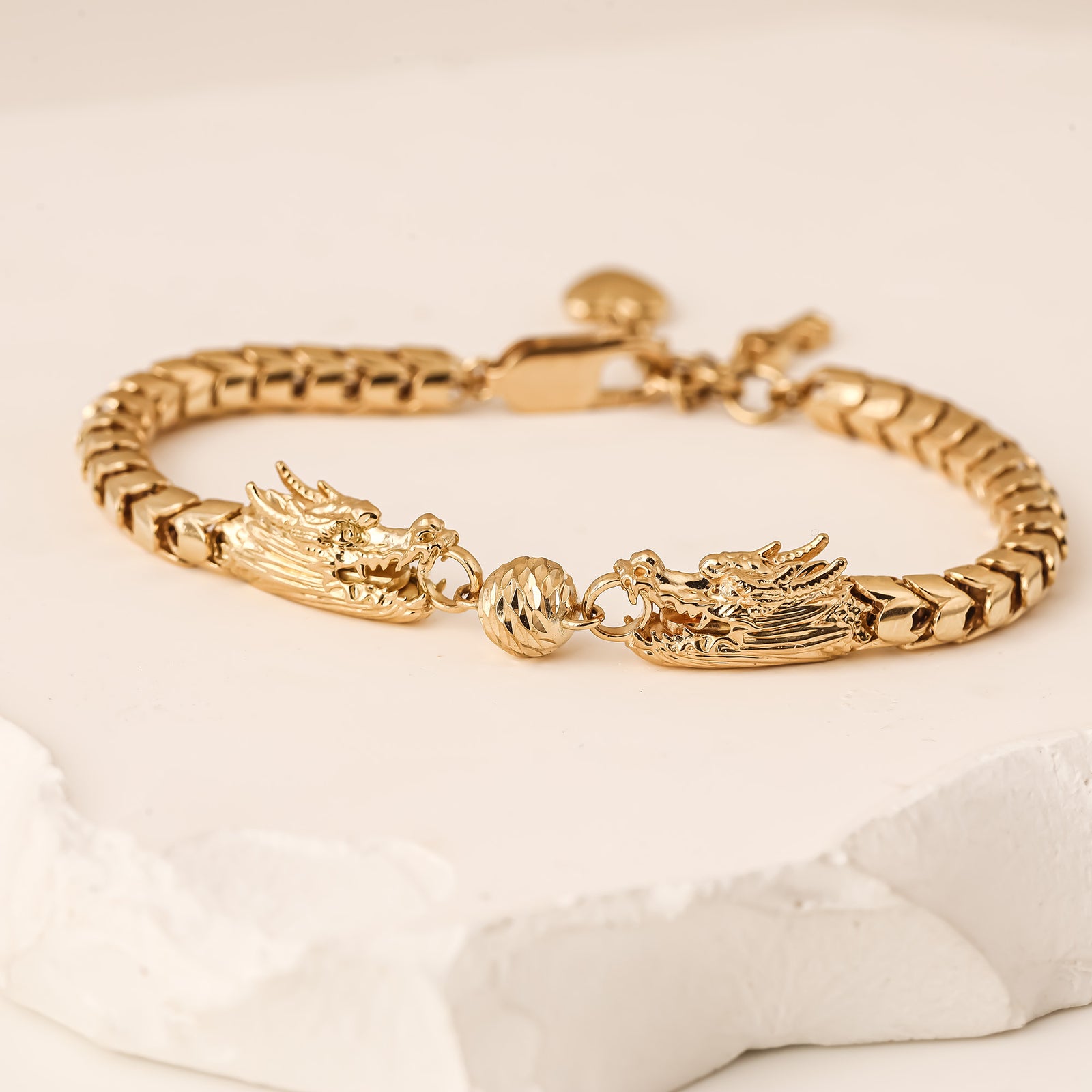 18K Gold Bracelet L10484