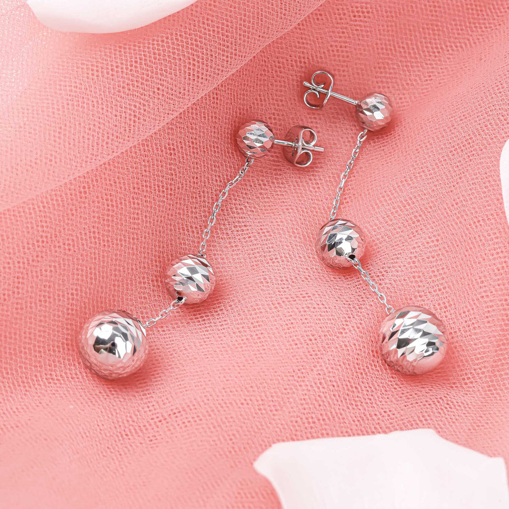 18K Gold Earring