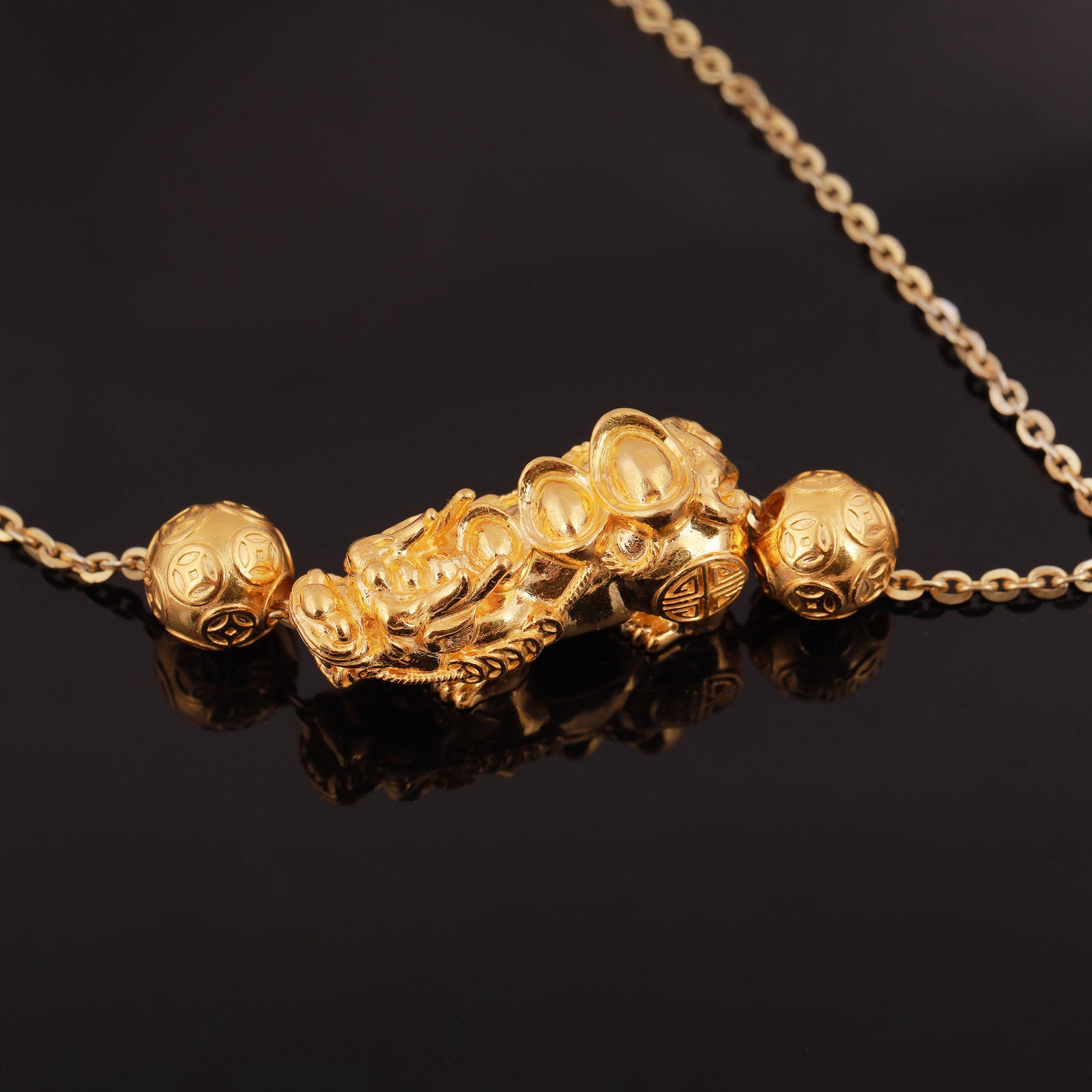 18K Gold Pendant H10164