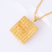 18K Gold Pendant