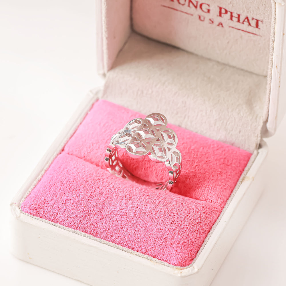 18K Gold Ring D10916