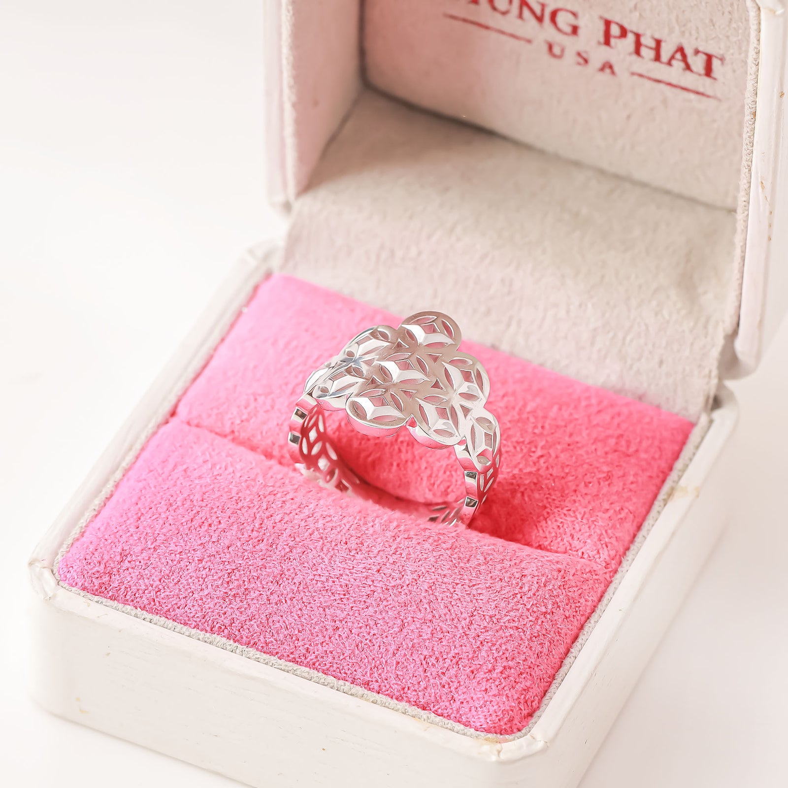 18K Gold Ring