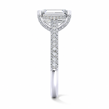 Diamonda