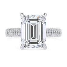 Diamonda