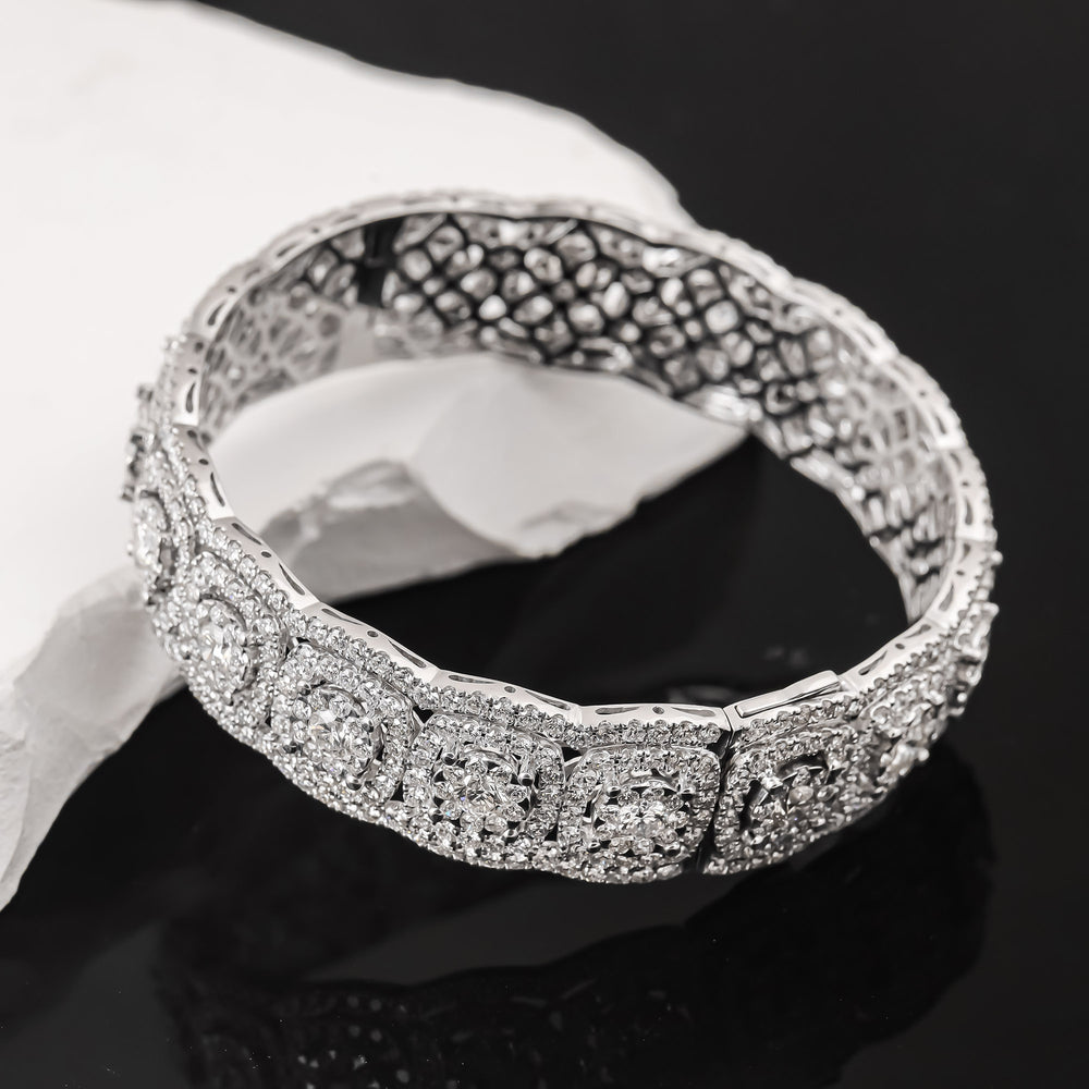Diamond Bangle G10440