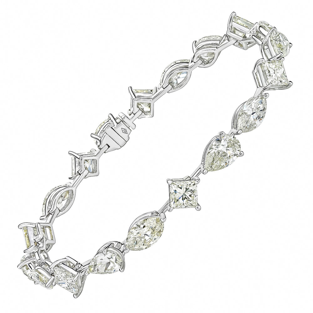 14.17 Carat Pear Shape Diamond Bracelet