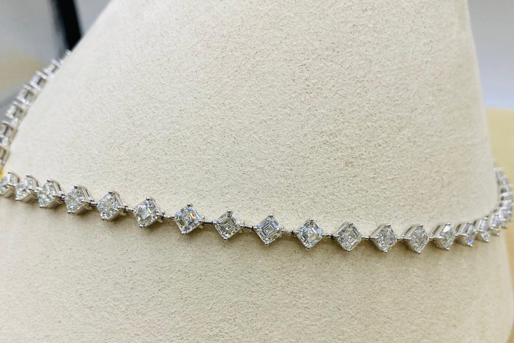 33.00 Carat Diamond Necklace