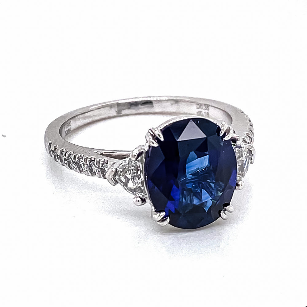 GIA Certified 4.33 Carat Ceylon Sapphire Diamond Ring