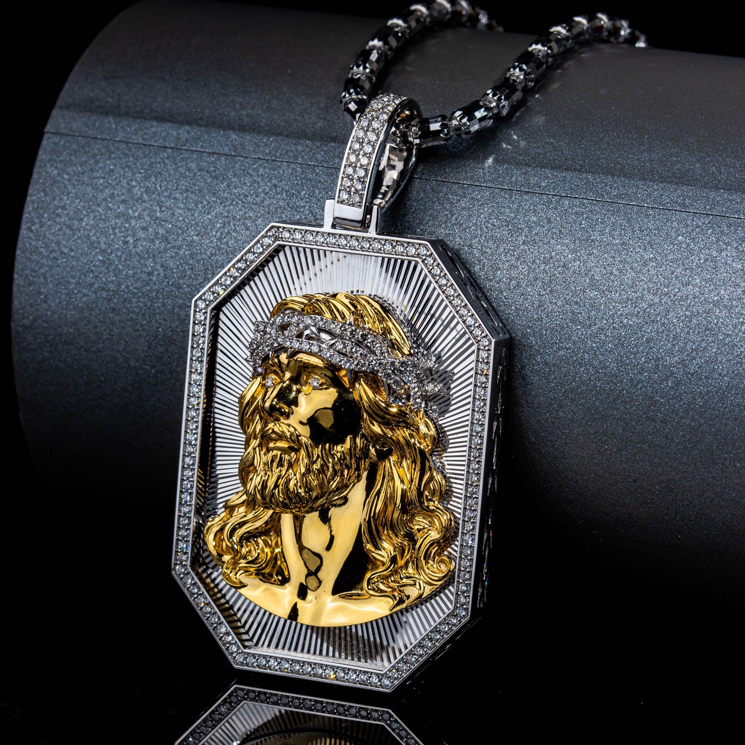 Diamond Pendant P10596
