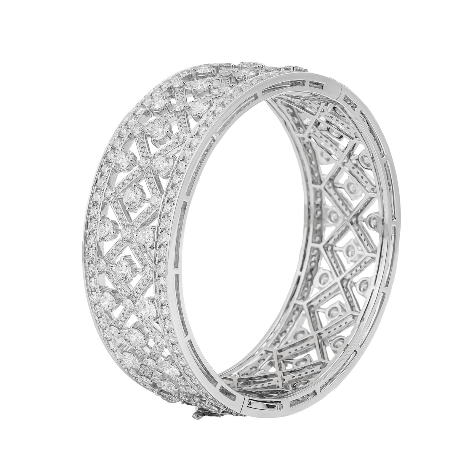 Diamond Bangle G10457
