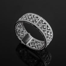 Diamond Bangle G10457
