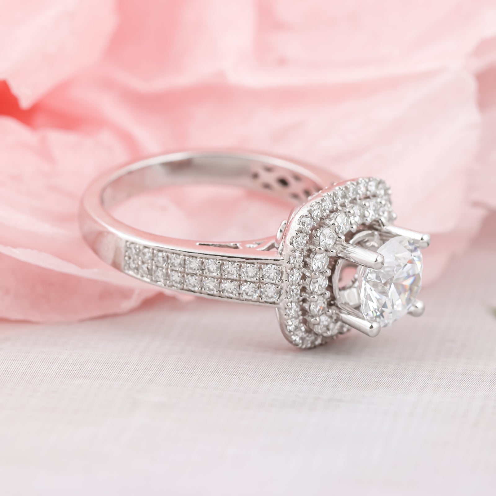 Diamond Ring Mounting