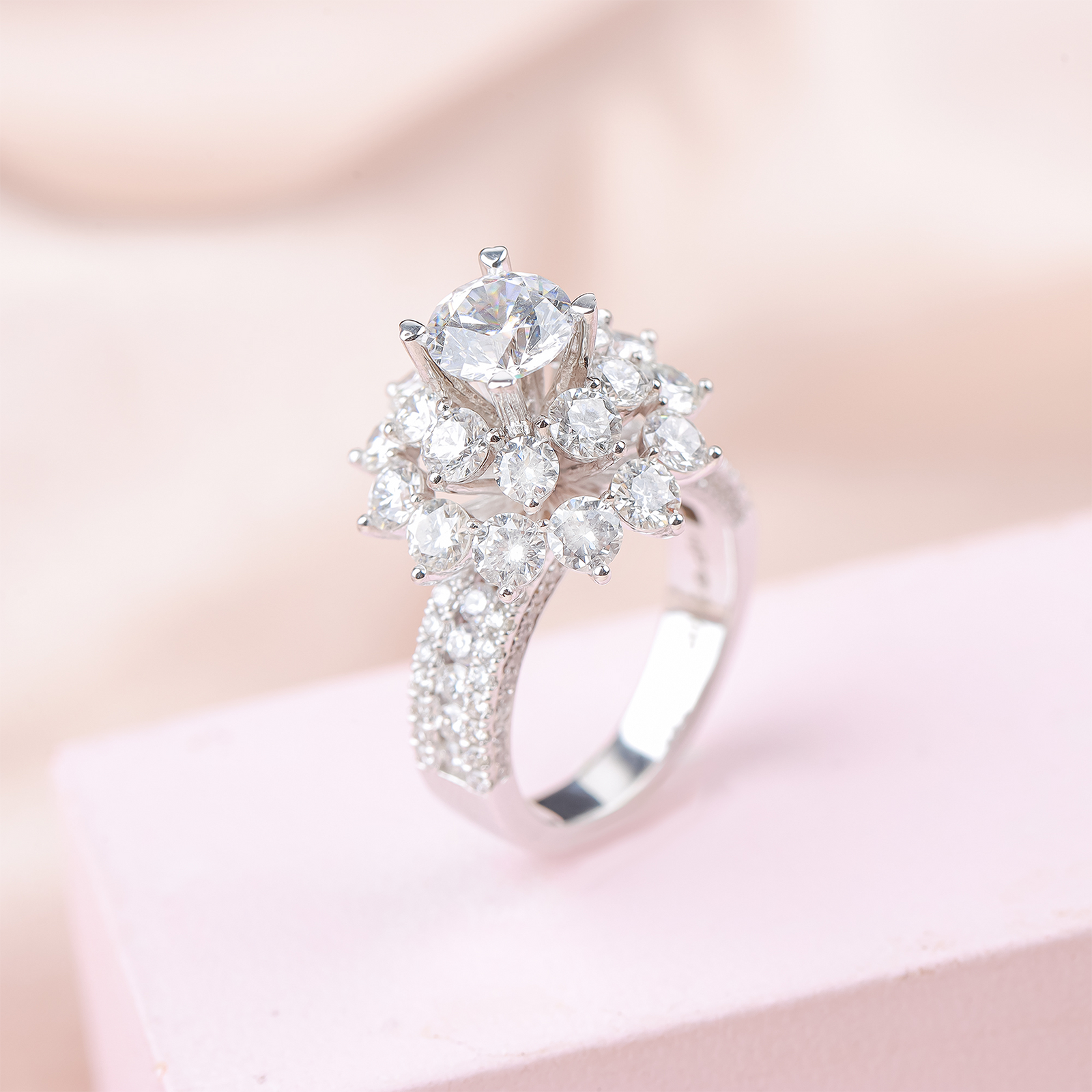 Diamond Ring Mounting