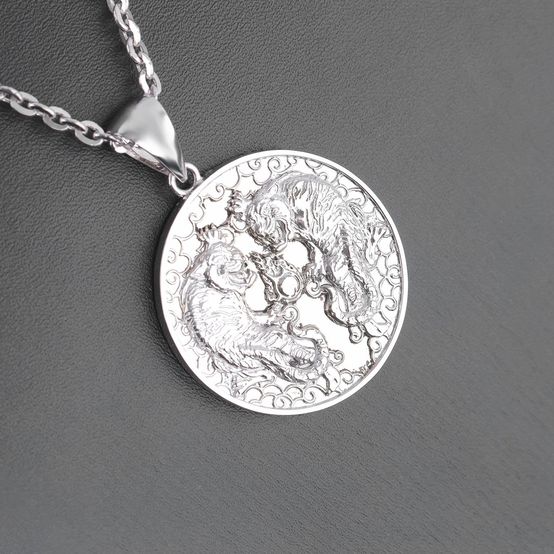 18K Gold Pendant P10970