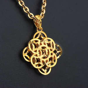 18K Gold Pendant P10884