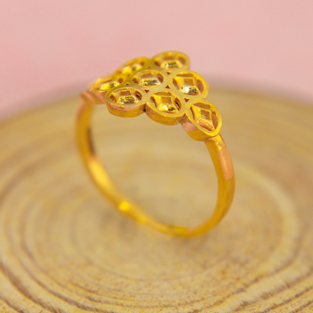 24K Gold Ring D10680