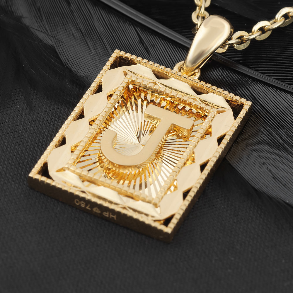 18K Gold Pendant P10670