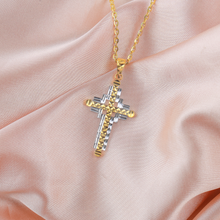 18K Gold Pendant P10986
