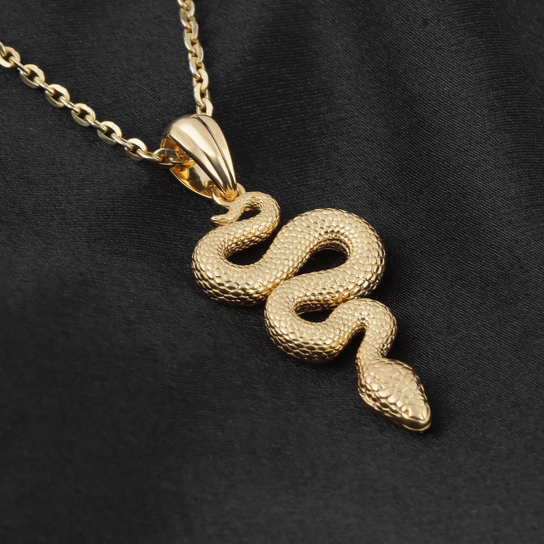 18K Gold Pendant P10917