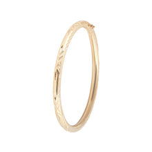 18K Gold Bangle G10378