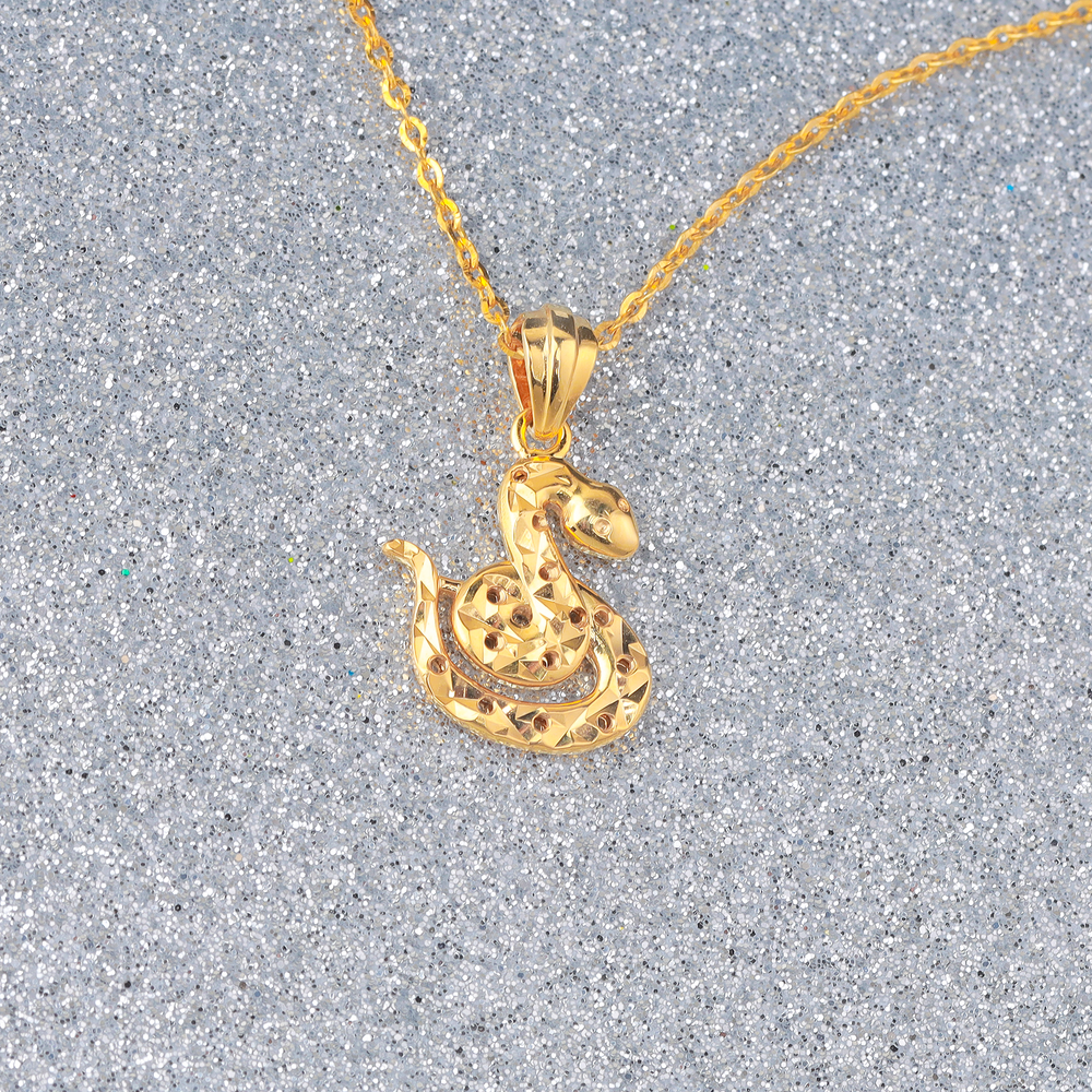 18K Gold Pendant P10896