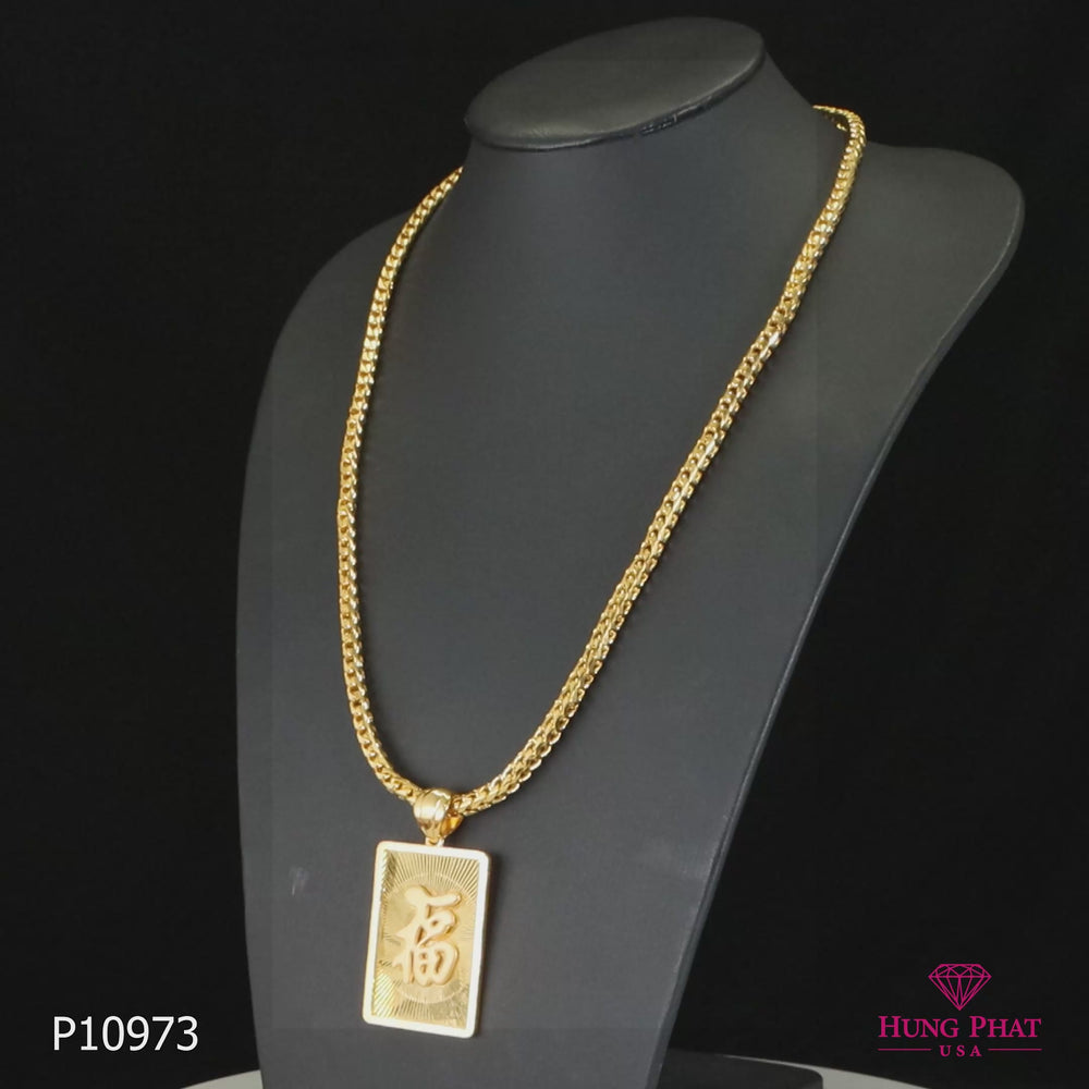 24K Gold Pendant P10973