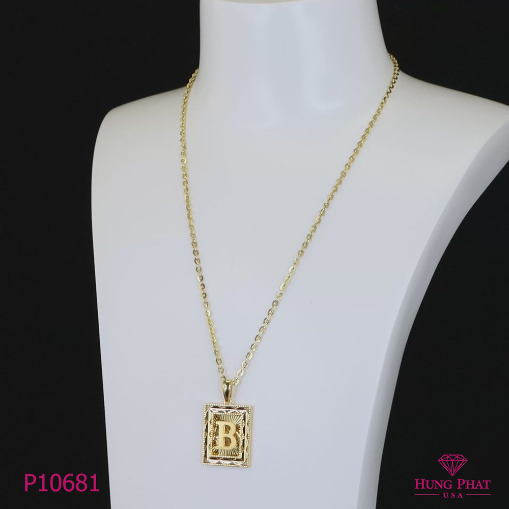 18K Gold Pendant P10681