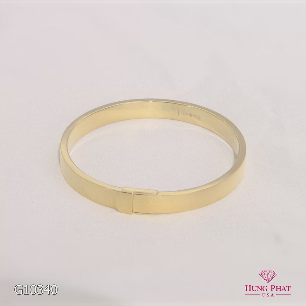 18K Gold Bangle G10340