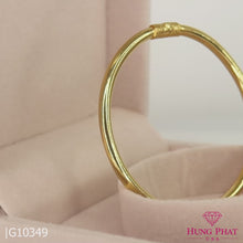 24K Gold Bangle