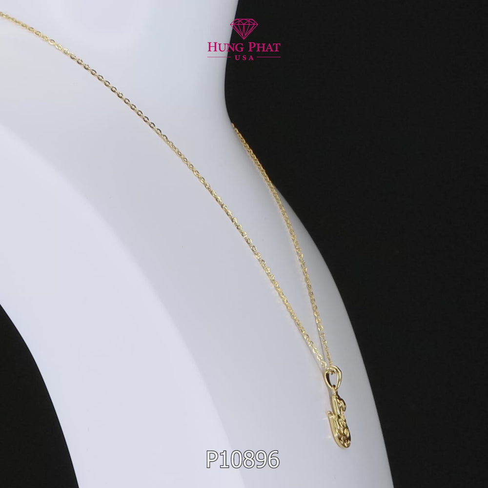 18K Gold Pendant P10896