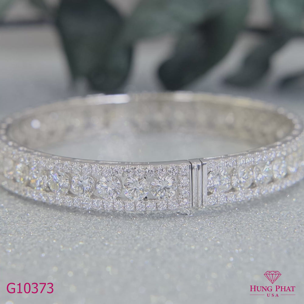 Diamond Bangle G10373