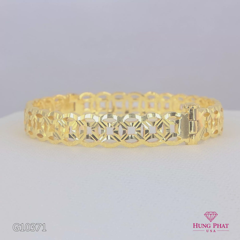 24K Gold Bangle  G10371