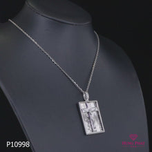 18K Gold Pendant