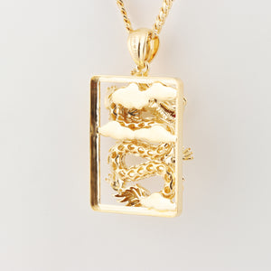 18K Gold Pendant P10757