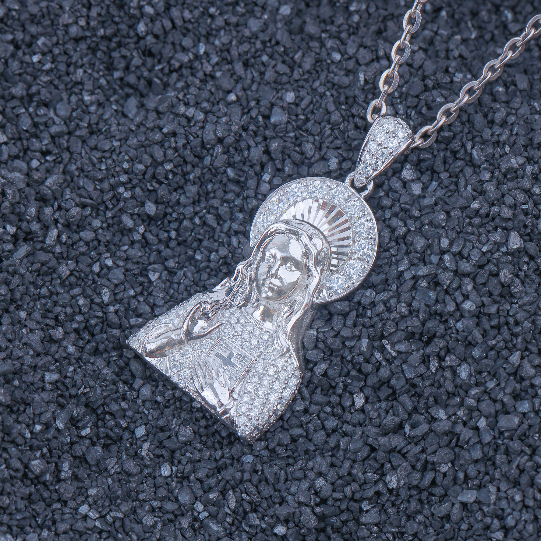 Diamond Pendant P10989