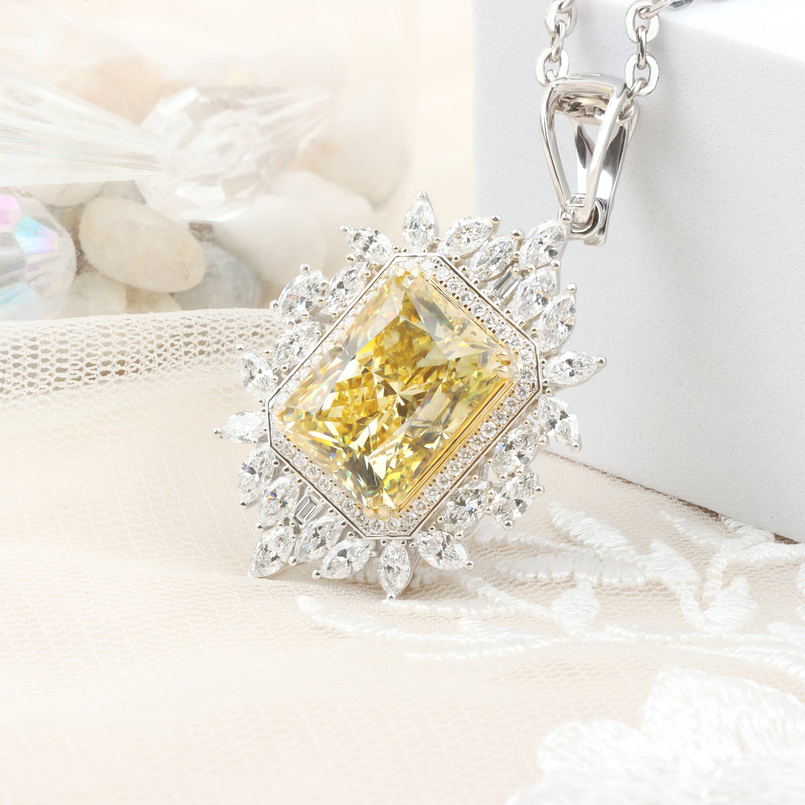 Diamond Pendant Mounting