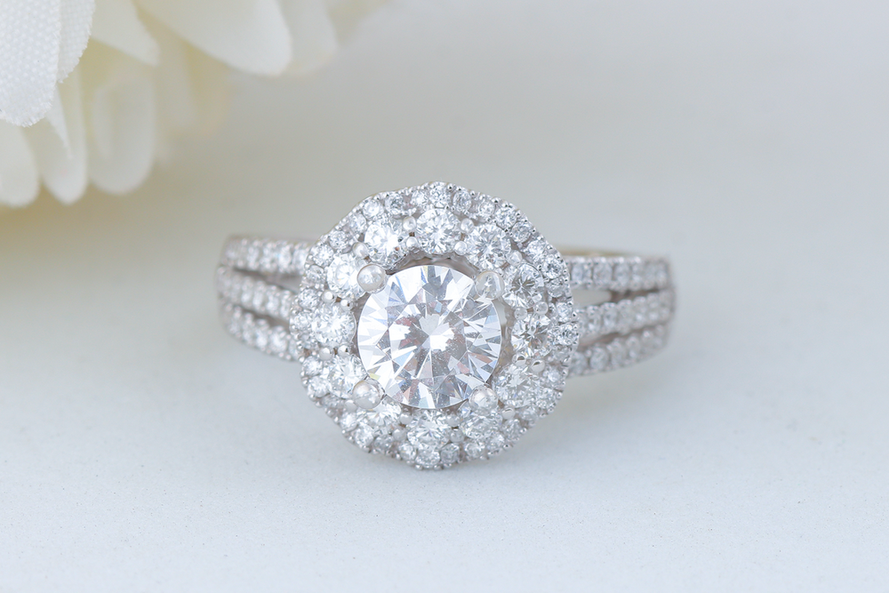 Diamond Ring Mounting