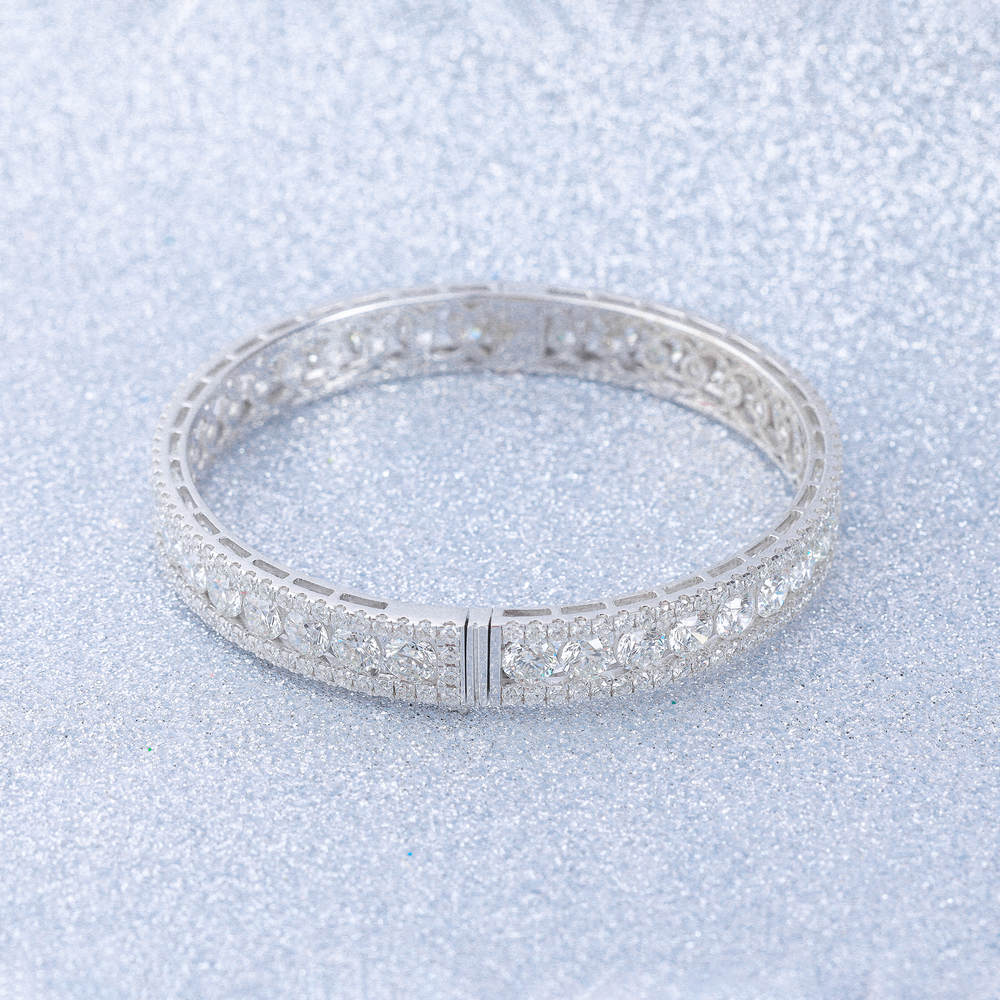 Diamond Bangle G10373