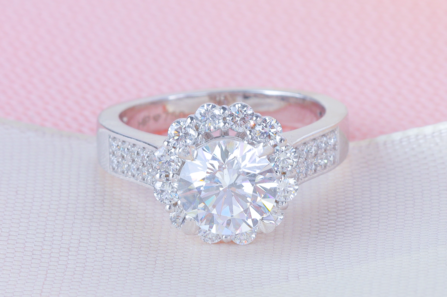 Diamond Ring Mounting